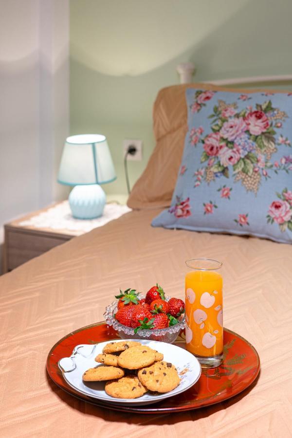 Helen House Apartment ซาครอส ภายนอก รูปภาพ